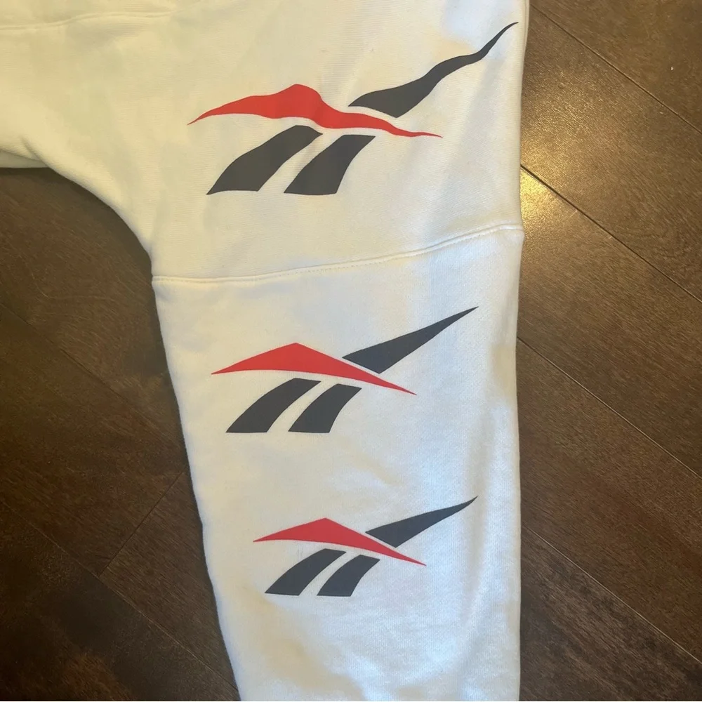 White Cropped Reebok Mock Neck Sweater - Picture 3 of 3